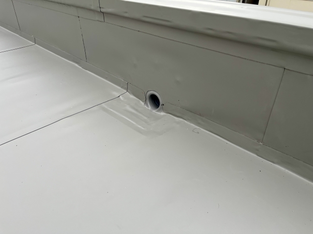 ベランダ防水工事の種類と特徴