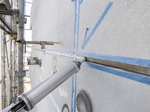 外壁に使用されるシーリングの種類と特徴