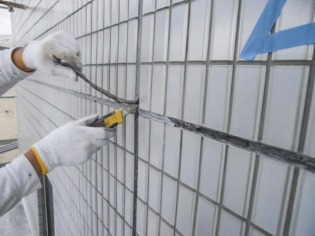 外壁のシーリング補修工事